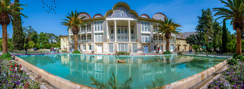 Panoramic photo of Eram Garden in Shiraz. Photographer: Reza Sobhani