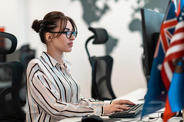 Python programming is one of the most demanding and high-paying jobs in Australia.