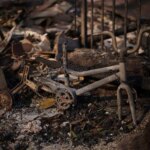 The bicycle burned in the fire of Los Angeles; Photo source: Reuters; Photographer: Daniel Cole