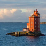Red Sailor Lighthouse in Norway; Photo source: Wikimedia; Photographer: Gordon Leggett