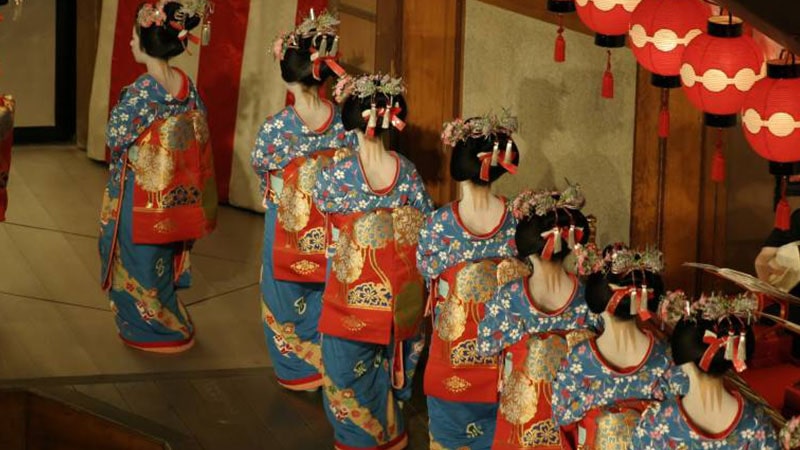 See Gico and Mico Festivals to Tokyo