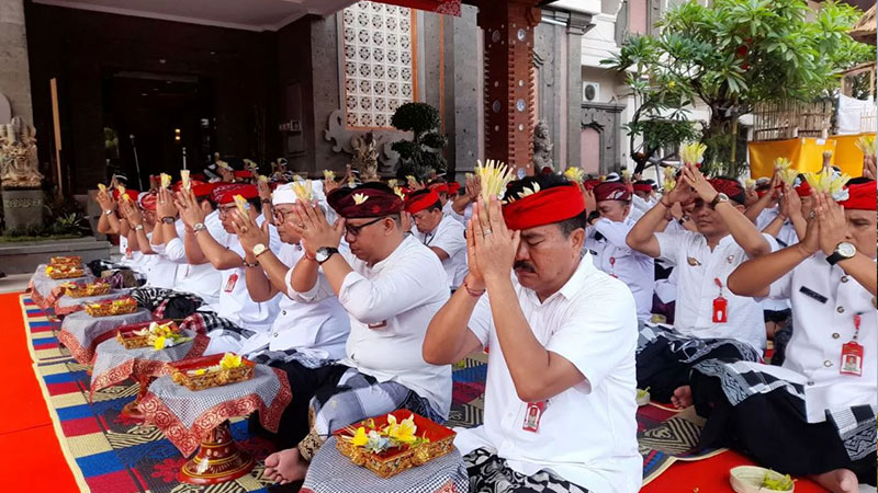 Ballian Cultural Ceremony: Pagewesi)