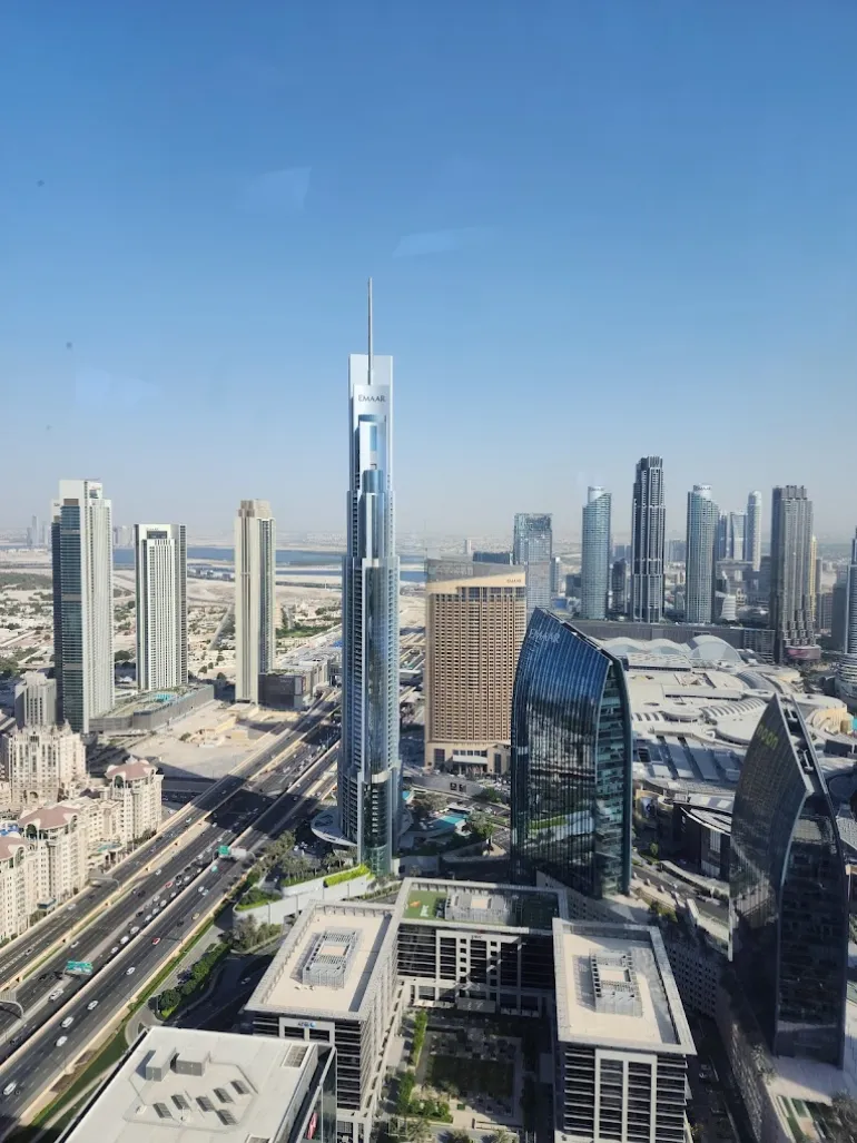   Sky View Dubai