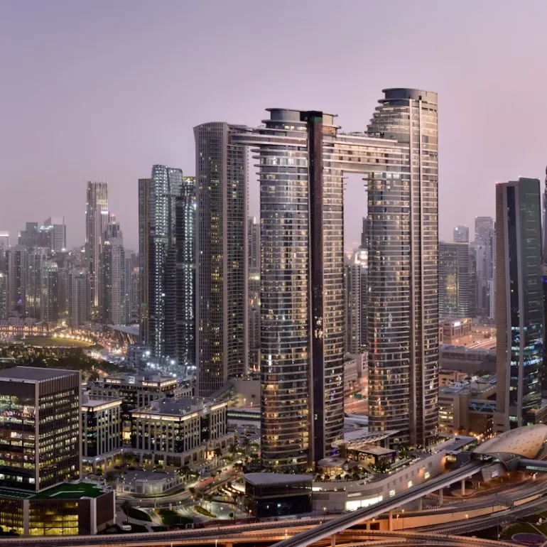   Sky View Dubai