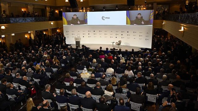 The sharp reaction of the German parties to not invite the Munich Conference