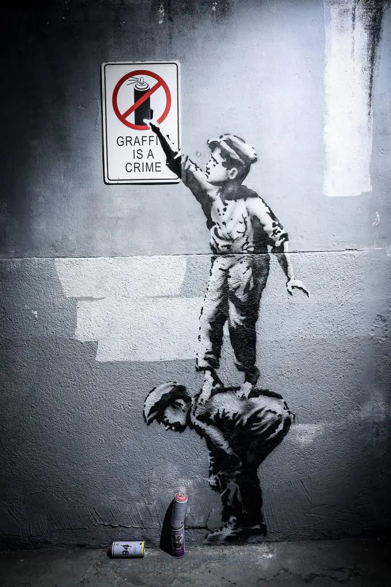 Paiing of Protesting Art; Banksy's effect