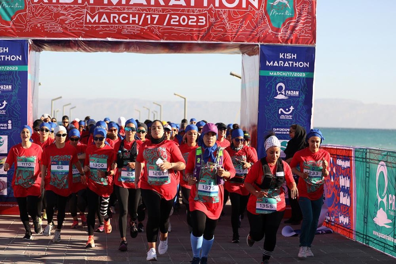 The ladies' marathon in Kish; Photo Source: Monoppy.ir. Photographer: Unknown