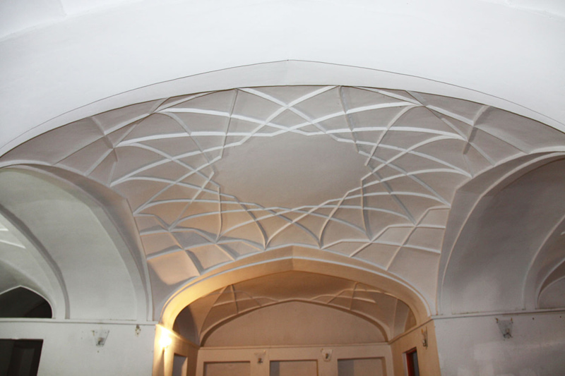 Semnan's ceiling plaster; Source: Arya Heritage; Photographer: Ehsan Varamini