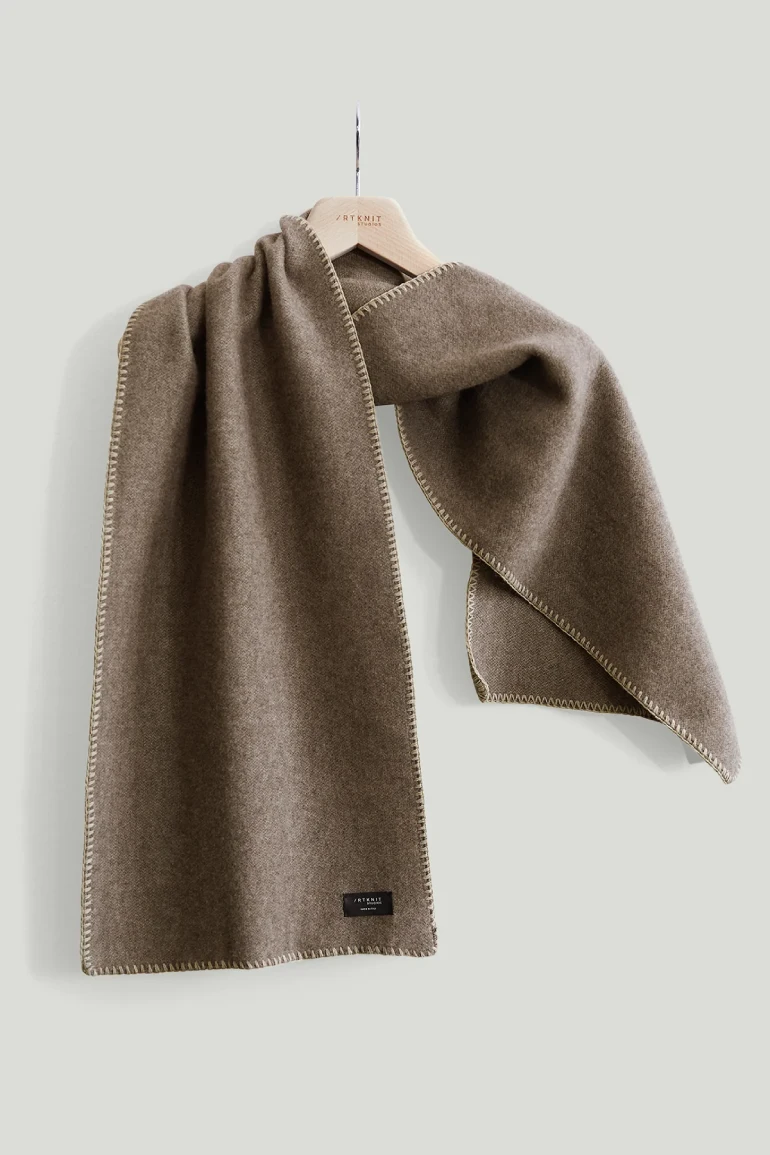 Wool scarf