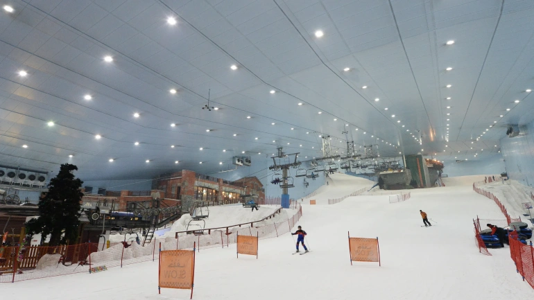 Ice skiing