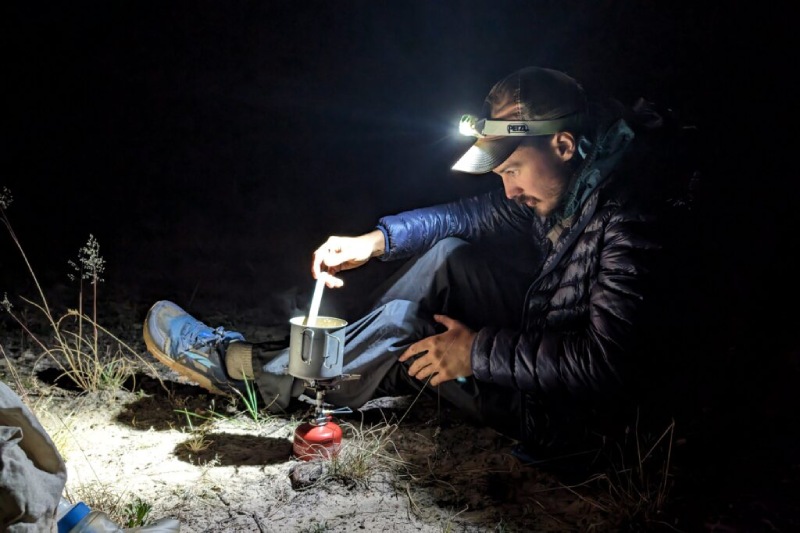 Forehead lights for camping. Source: Cleverhiker.com website; Photographer: Unknown