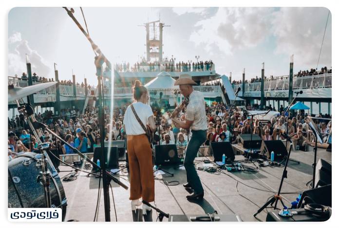 Live music on the cruise ship