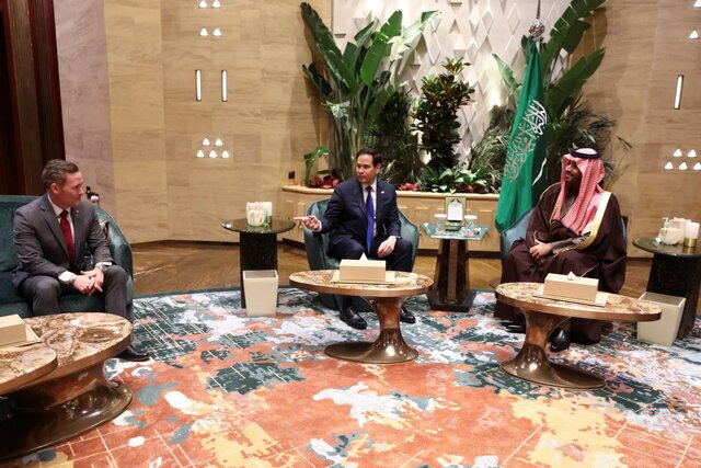 Saudi Arabia's long -term goal of hosting US -Russian negotiations