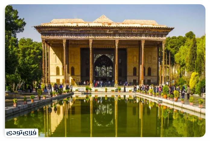 Travel to Isfahan in the summer