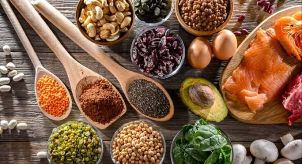 Food and supplemes coaining zinc