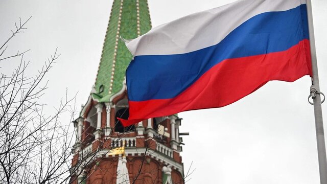 Apply for the Russian Embassy's assistance from the Norwegian police