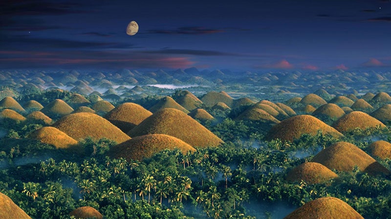 Introduction to the Philippine Chocolate Hills a spectacular attraction in Buool you should know