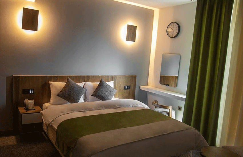 Important places and close to the hotel