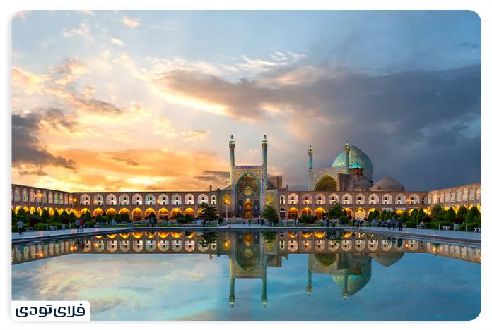 The best season of travel to Isfahan