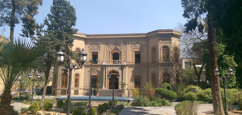 Museum of pottery and gate. Photographer: amira97