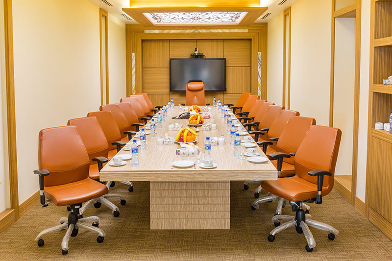 The ierior of the Emerald Hotel Esteghlal Hotel Meeting; Photo Source: Tehran Esteghlal Hotel website; Photographer: Unknown