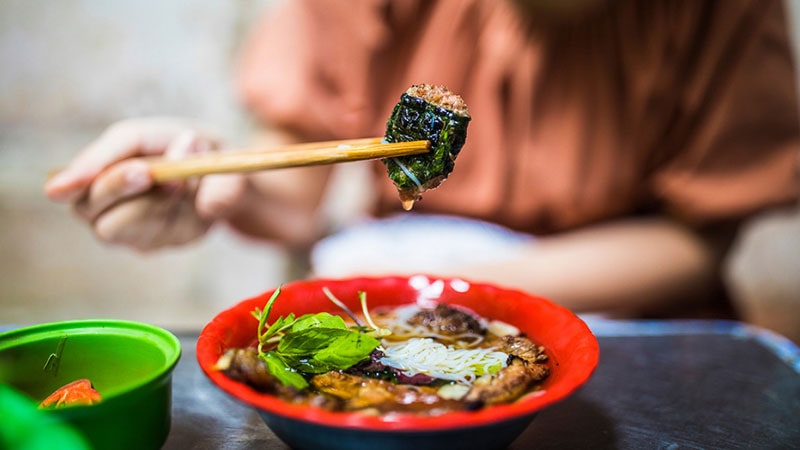 Mealing and restaura in Hanoi