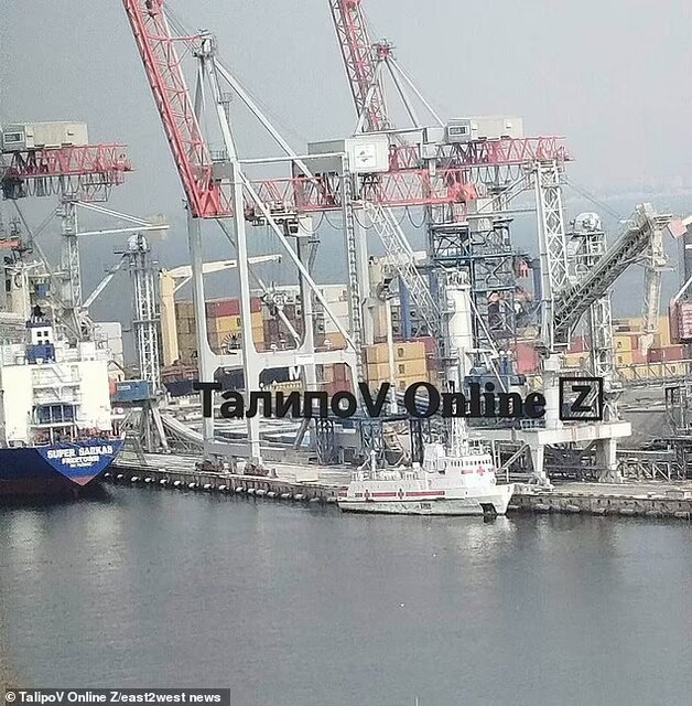 Russian missile attack on the cargo ship carrying English weapons at Oda Port