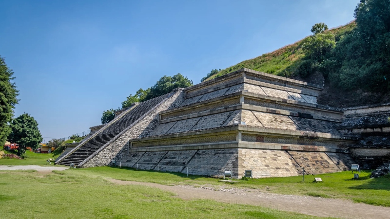 The Great Cholola Pyramid; Photo Source: craveler.com. Photographer: Unknown