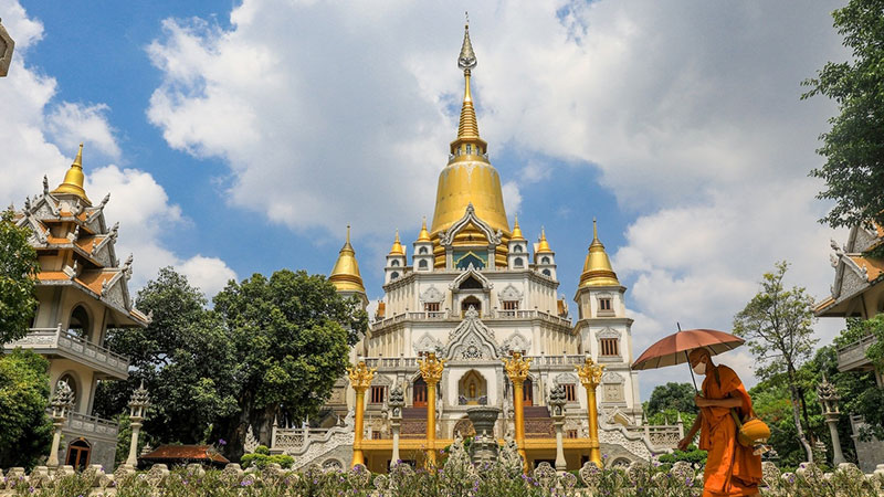 Buu Long Pagoda of Vietnam Temples