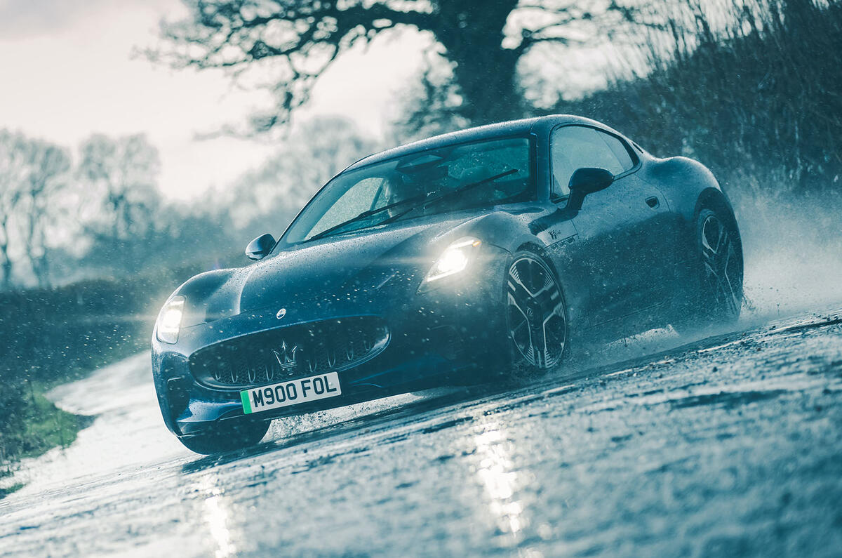 The fastest electric cars in the world you need to know - Digino