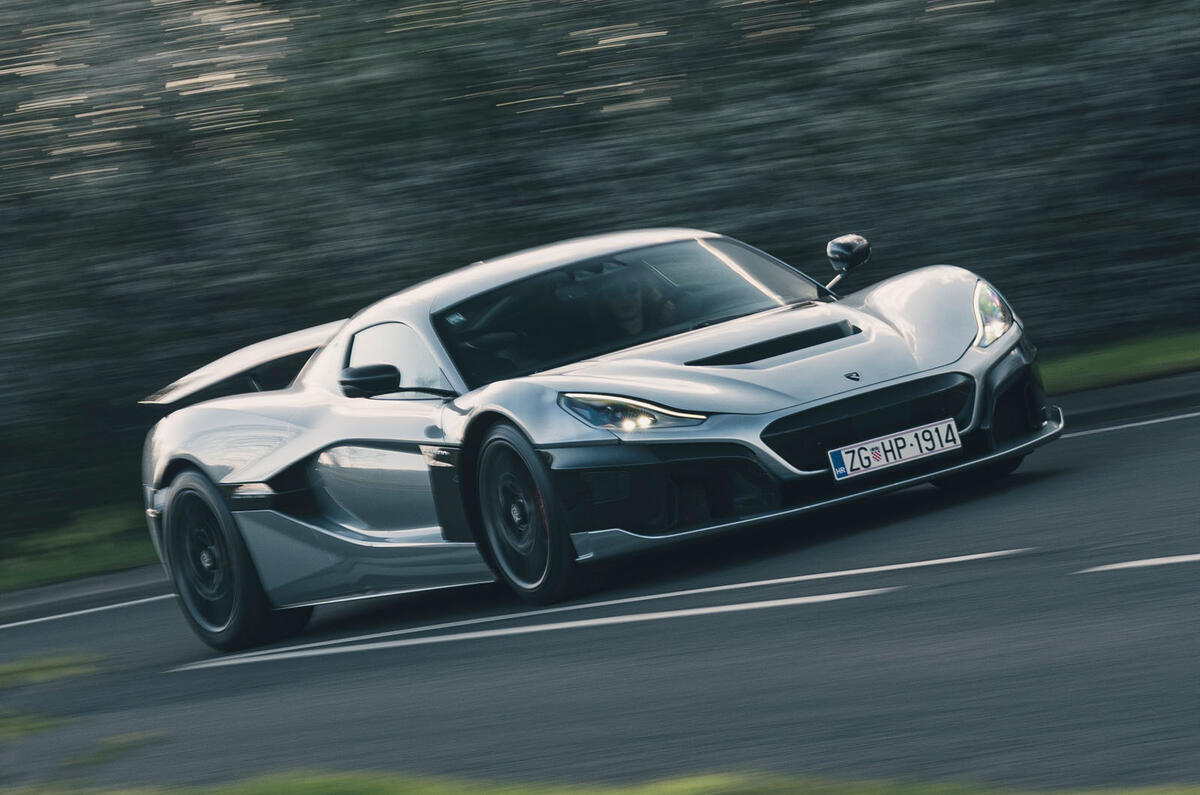 The fastest electric cars in the world you need to know - Digino