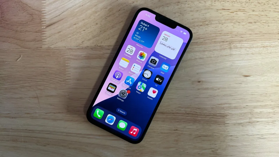 Apple iPhone 16e