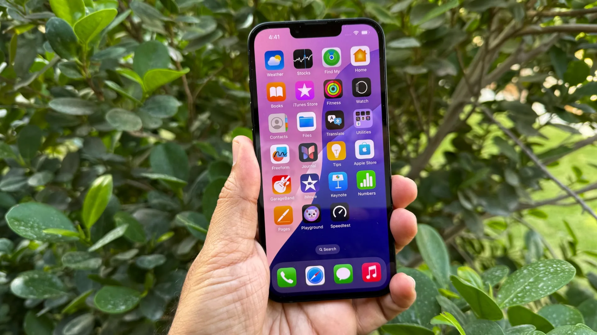Apple iPhone 16e