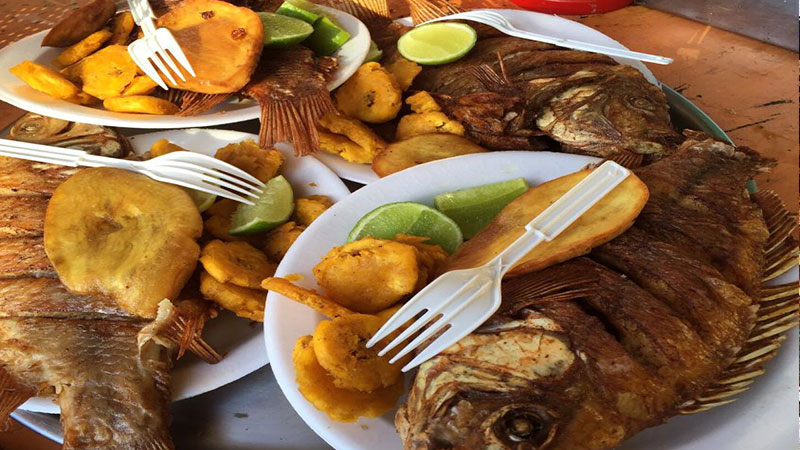Fried fish (Fried Fish or моҳӣ) of Tajikistan's food