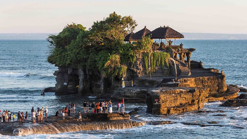 About the Temple of Tanah Lut / Facts