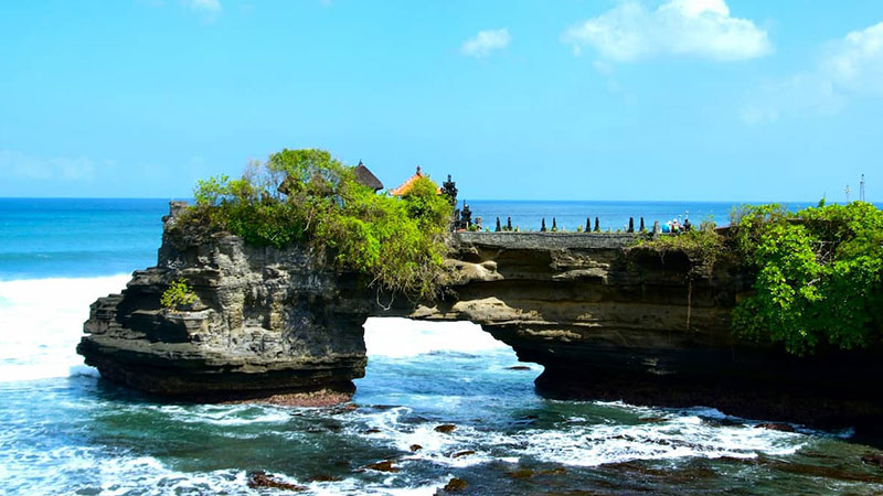 Things you can do when visiting Tanah Lot Bali