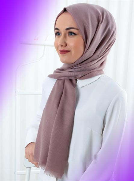 Model of feminine cotton scarf with yassi or purple color