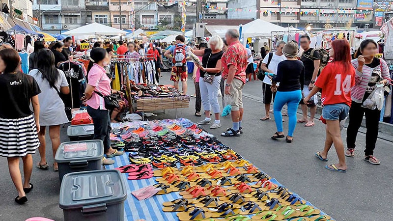 Krabi Town Walking Street)