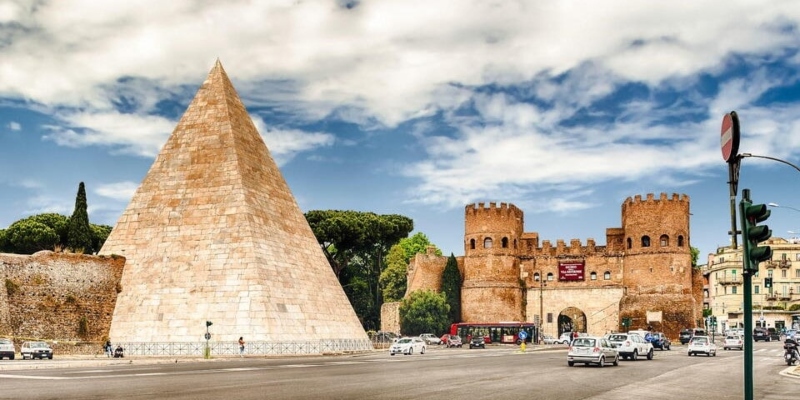 Pyramid Pyramids in Rome; Photo Source: ome.us. Photographer: Unknown