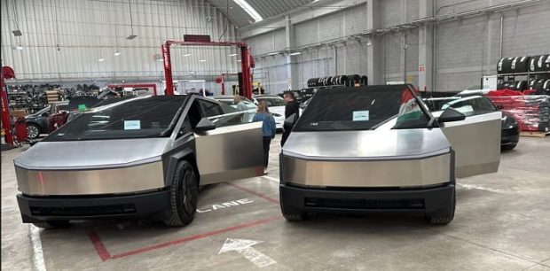 Tesla's electric cars selling 