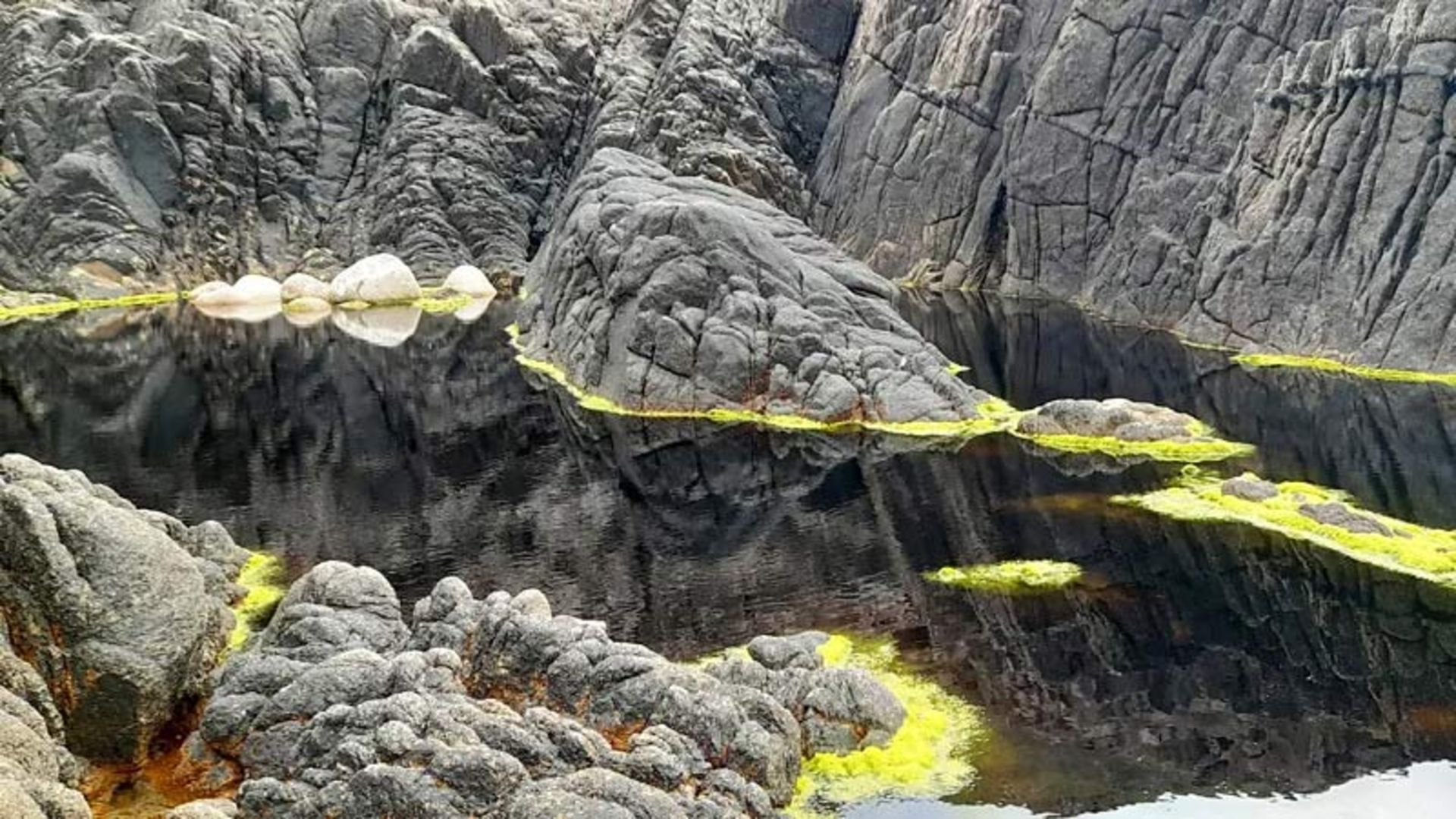 Ireland Island Lake