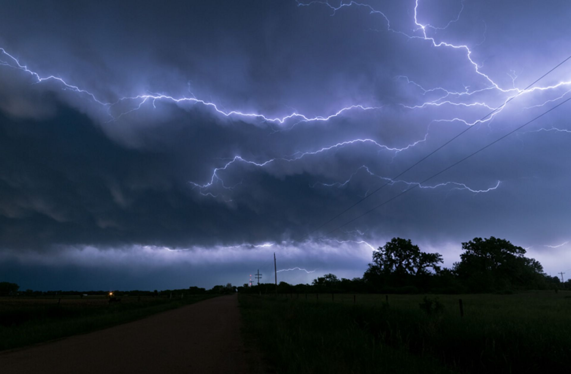 Lightning between the clouds