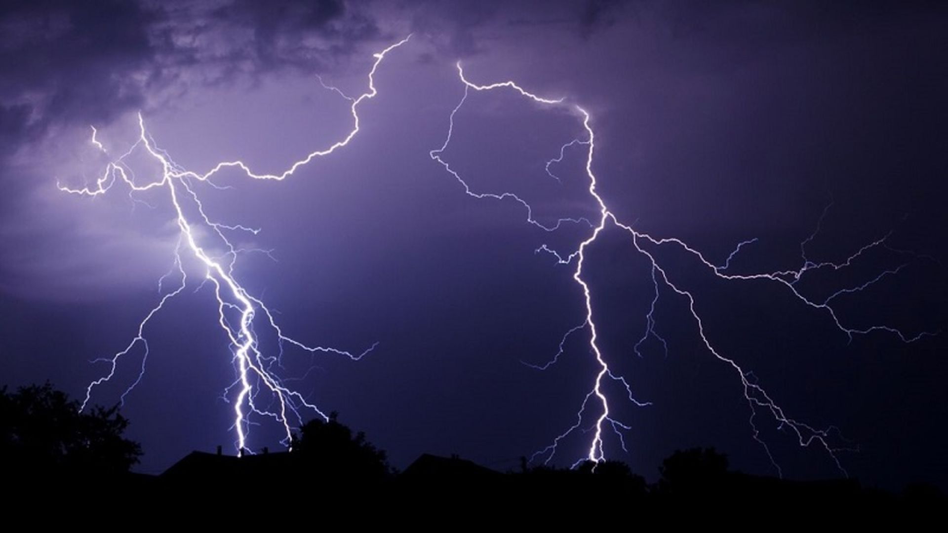 Lighting lightning