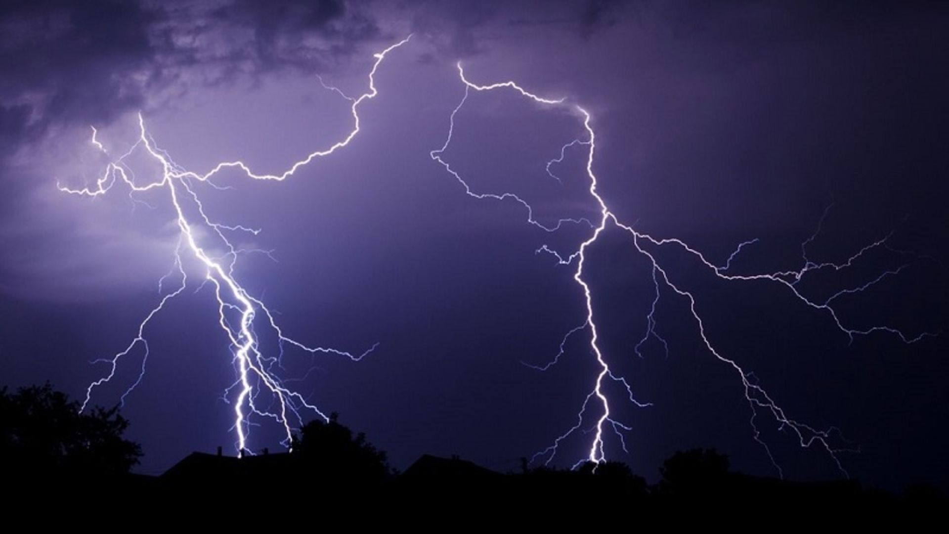 Lighting lightning