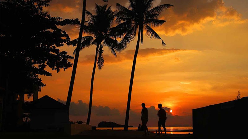 The best fun and work you can do on Mou Laa Island