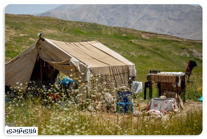 Nomads of Lar Plain 