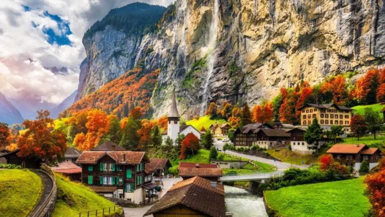 The best travel time to Switzerland