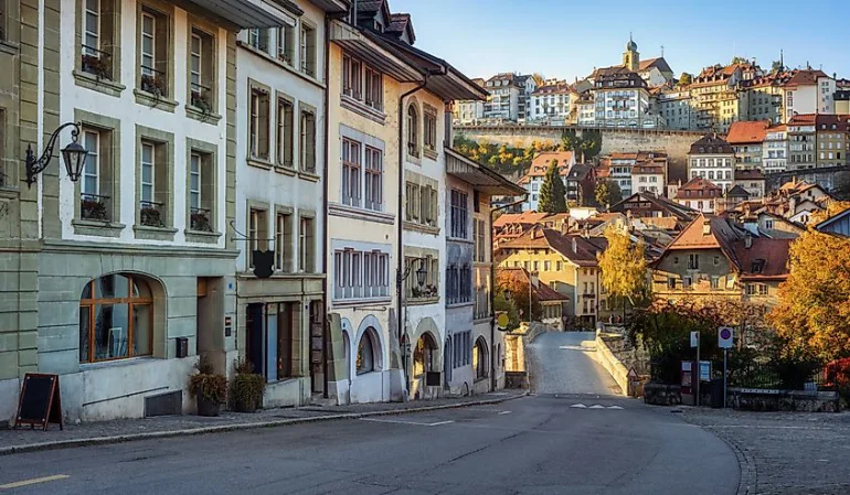The best travel time to Switzerland