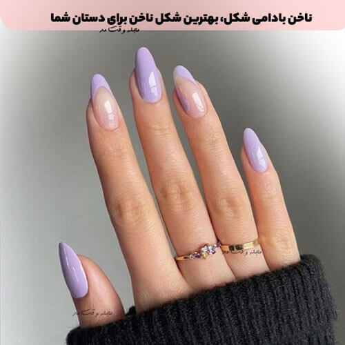 Sample of a model and almond nail -shaped