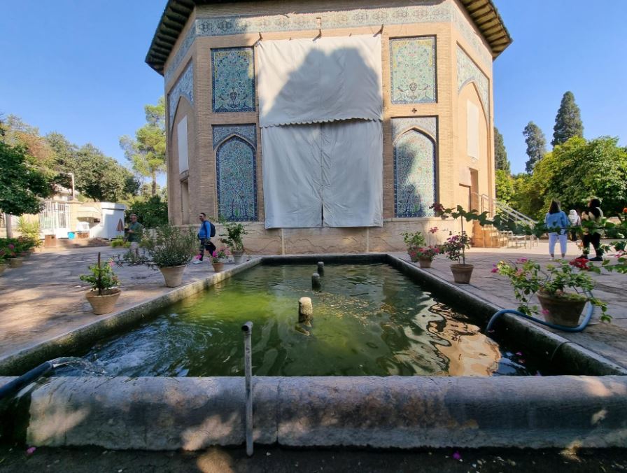 Shiraz Garden Mansion